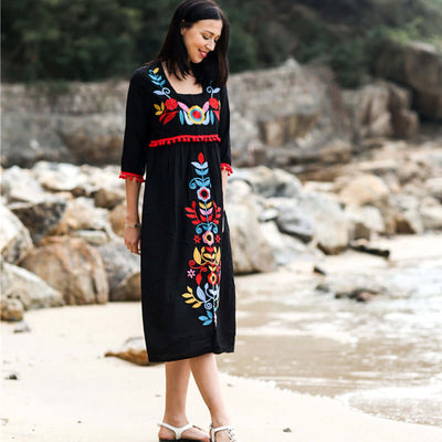 Women Bohemian Floral Embroidery Loose Midi Dress